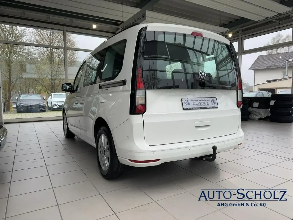 Gebraucht VW Caddy Life 122 PS (89 kW) 2021 Weiß Van / Kleinbus