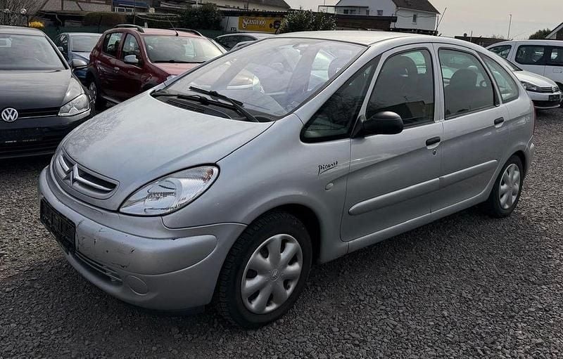 Gebraucht Citroën Xsara Picasso 116 PS (85 kW) 2002 Silber Van / Kleinbus