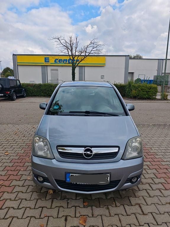 Grau Gebraucht 2008 Opel Meriva Innovation Van / Kleinbus | 2.500 € (Fairer Preis) - Bild 1/4