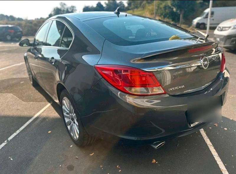 Gebraucht Opel Insignia 160 PS (117 kW) 2008 Grau Limousine