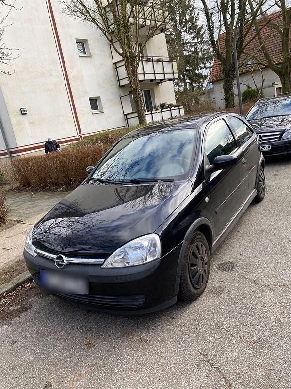 Schwarz Gebraucht 2002 Opel Corsa Limousine | 750 € (Superpreis) - Bild 1/1