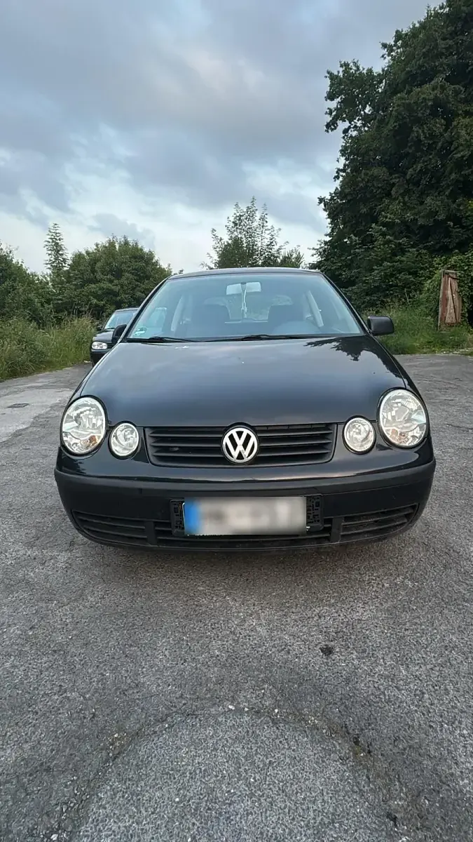 Gebraucht VW Polo 54 PS (39 kW) 2003 Schwarz Kleinwagen