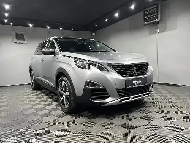 Gebraucht Peugeot 5008 Crossway 180 PS (132 kW) 2020 Grau SUV