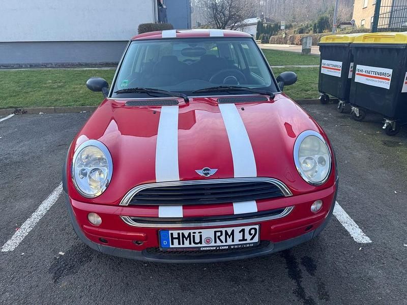 Gebraucht Mini ONE 90 PS (66 kW) 2002 Rot Kleinwagen