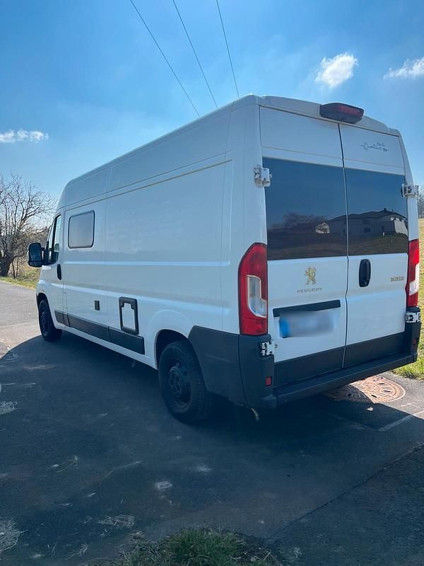 Gebraucht Peugeot Boxer 130 PS (95 kW) 2014 Weiß Van