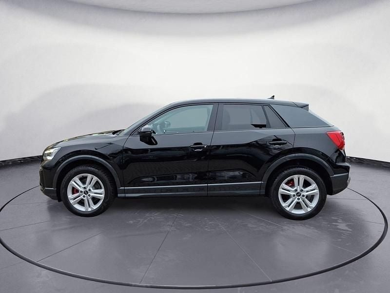 Neu Audi Q2 Advanced Plus 150 PS (110 kW) 2025 Schwarz SUV
