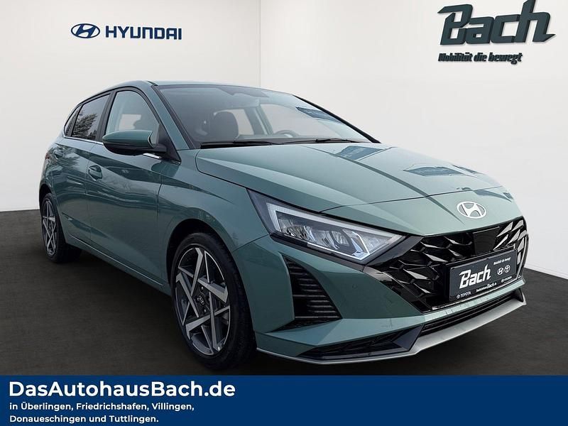 Neu Hyundai i20 Prime 101 PS (74 kW) 2025 Grün Limousine