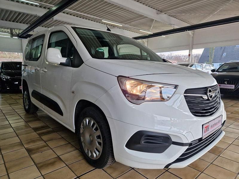 Gebraucht Opel Combo Life Edition 102 PS (75 kW) 2019 Weiß Van / Kleinbus