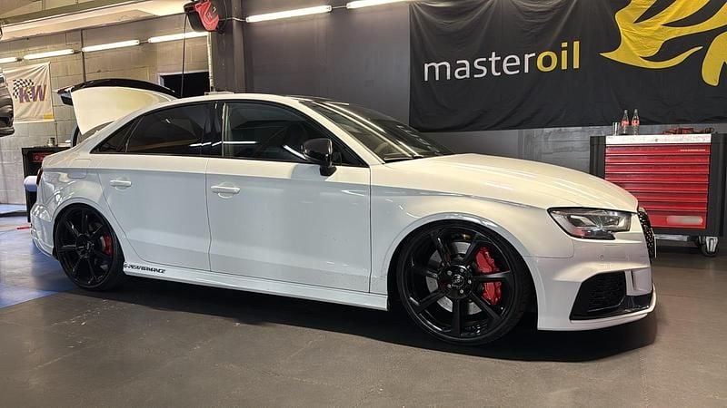 Usado Audi RS3 Performance 700 HP (514 kW) 2019 Branco Sedan
