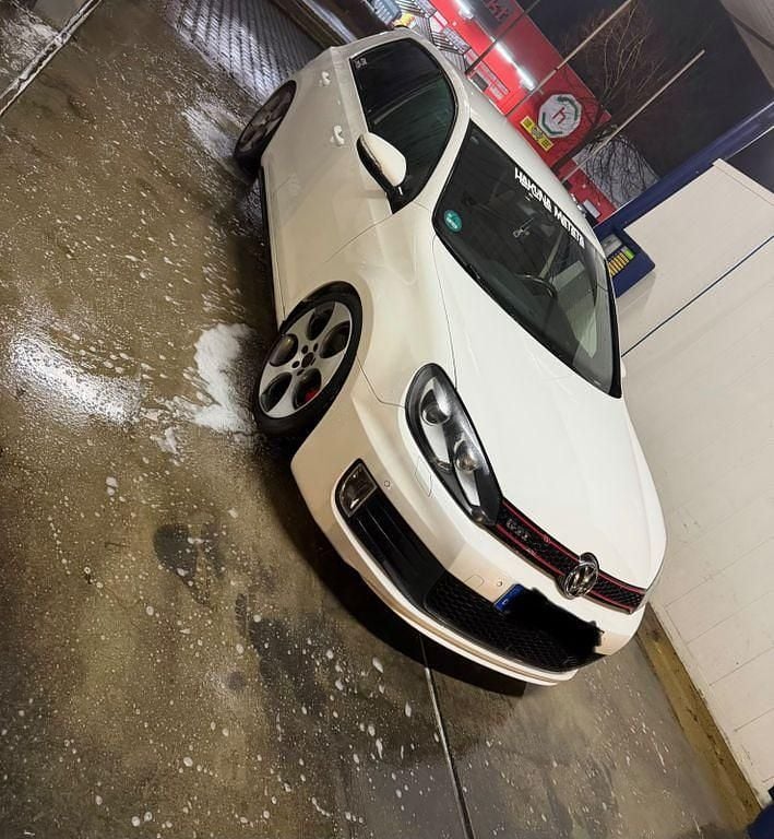 Gebraucht VW Golf VI GTI 211 PS (155 kW) 2010 Weiß Kleinwagen