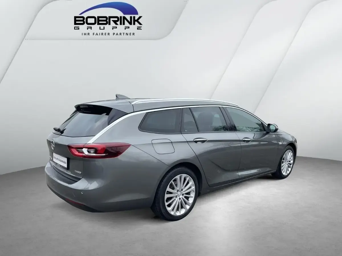 Gebraucht Opel Insignia Innovation 165 PS (121 kW) 2017 Grau Kombi