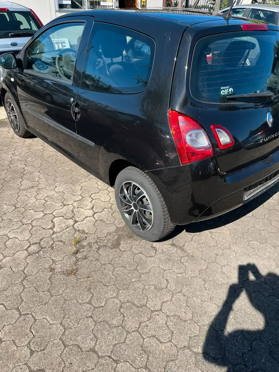Gebraucht Renault Twingo 75 PS (55 kW) 2014 Schwarz Kleinwagen