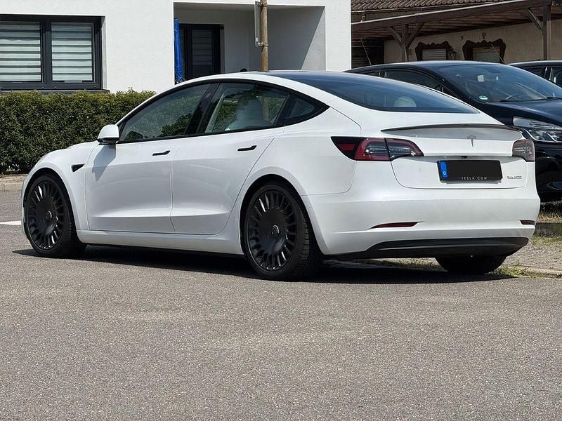 Gebraucht Tesla Model 3 Performance 377 kW (513 PS) 2021 Weiß Limousine
