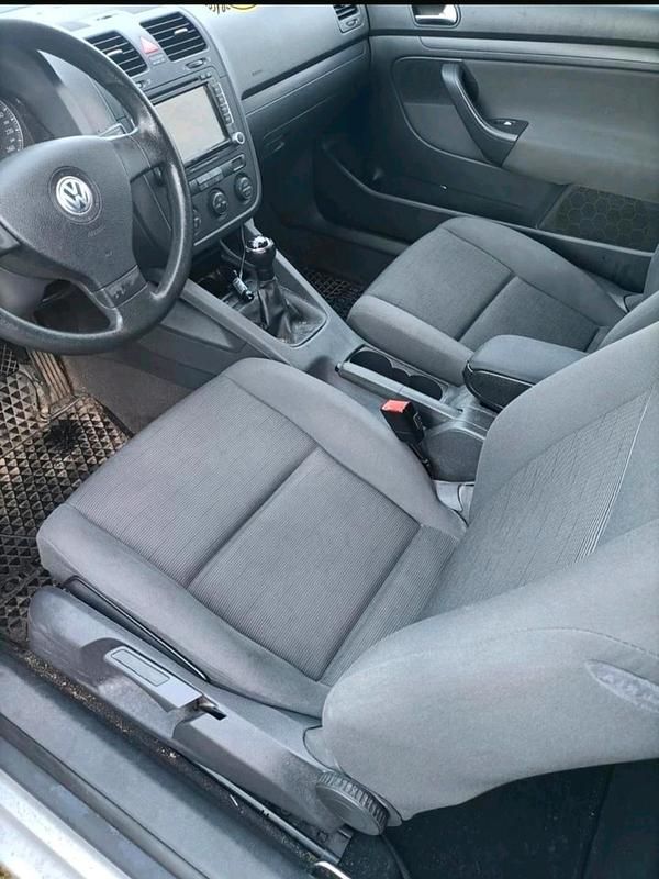 Gebraucht VW Golf V 102 PS (75 kW) 2004 Kleinwagen