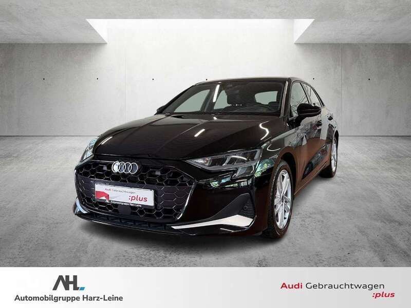 Schwarz Gebraucht 2024 Audi A3 Sportback Advanced Limousine | 34.894 € (Guter Preis) - Bild 1/4