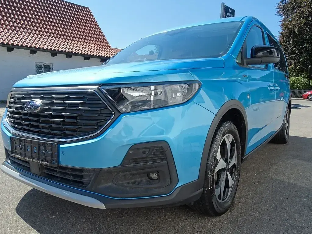 Gebraucht Ford Grand Tourneo Connect Active 102 PS (75 kW) 2024 Blau Van / Kleinbus