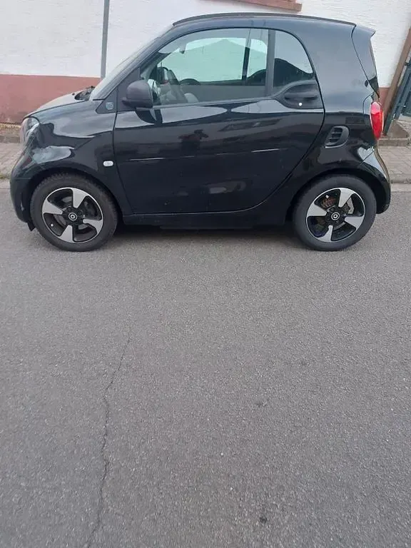 Gebraucht Smart ForTwo Electric Drive 60 kW (82 PS) 2020 Schwarz Coupé