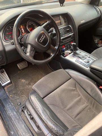 Verkauft Audi Q7 3.0 V6 TDI Anlasser d., gebraucht 2006, 241.000 km in  Niederaula