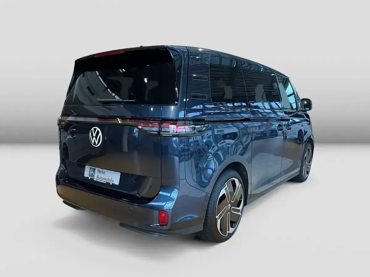 Gebraucht VW ID. Buzz GTX 250 kW (340 PS) 2025 Starlight blue metallic Van / Kleinbus