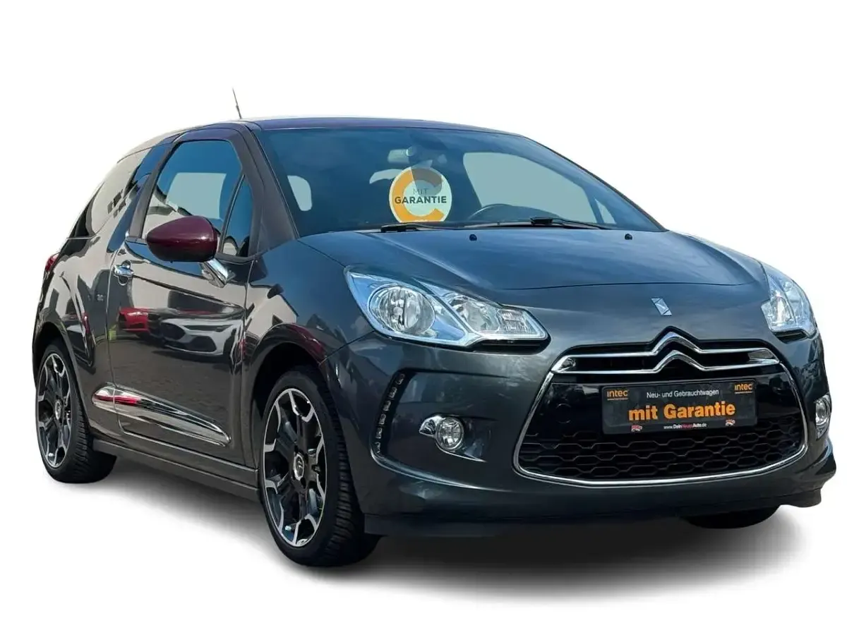 Gebraucht Citroën DS3 So Chic 120 PS (88 kW) 2012 Grau Kleinwagen