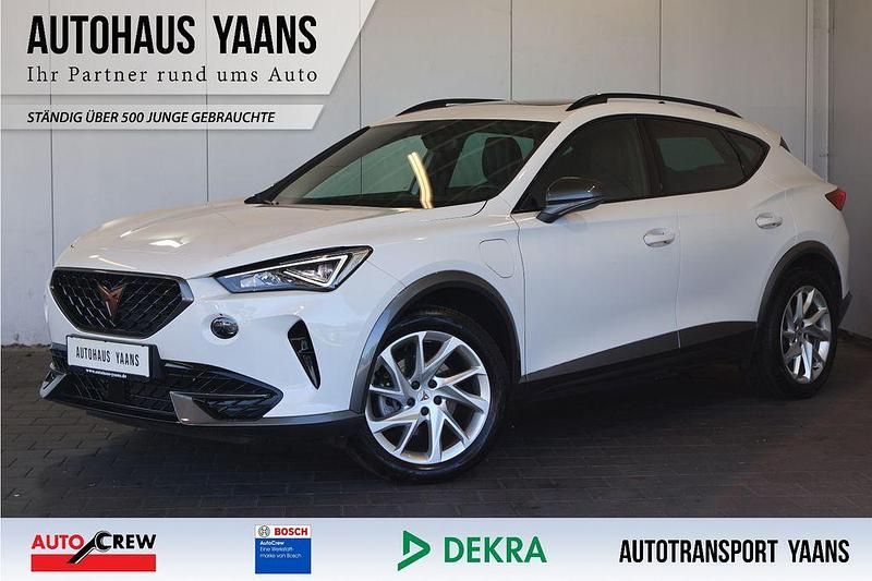 Weiß Gebraucht 2022 Cupra Formentor SUV | 23.989 € (Guter Preis) - Bild 1/4
