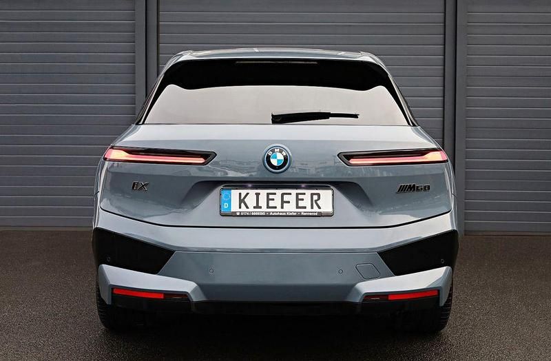 Gebraucht BMW iX Performance 455 kW (619 PS) 2022 Grau SUV