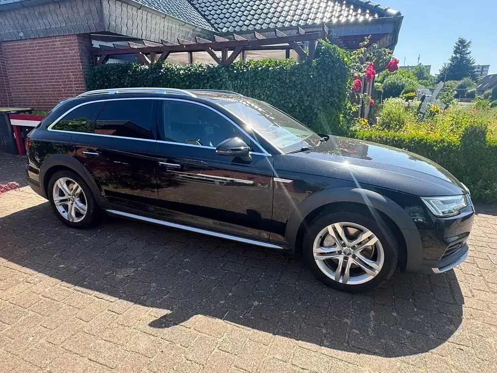 Gebraucht Audi A4 Allroad Ambiente 252 PS (185 kW) 2018 Schwarz Kombi
