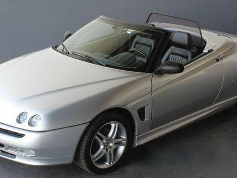 Silber Gebraucht 2004 Alfa Romeo Spider Cabrio | 3.750 € - Bild 1/4