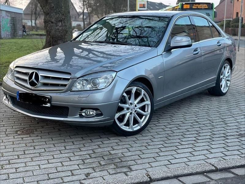 Gebraucht Mercedes C180 Avantgarde 156 PS (114 kW) 2008 Grau Limousine