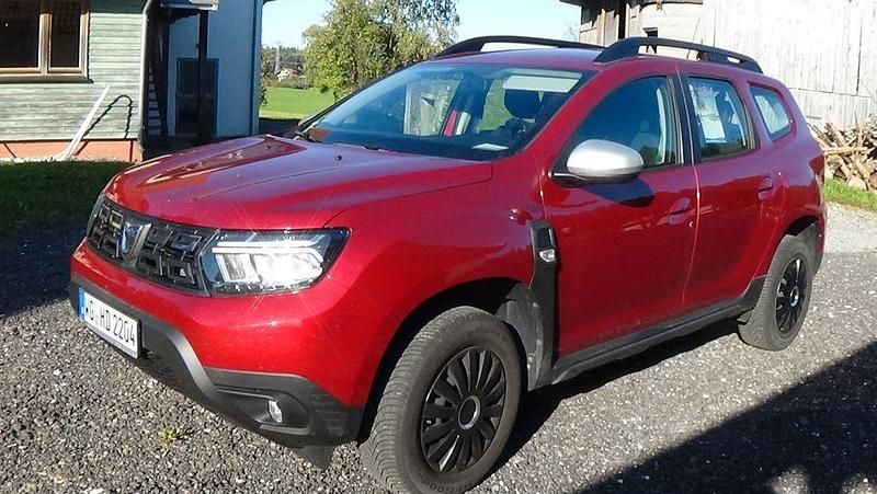 Rot Gebraucht 2022 Dacia Duster Comfort SUV | 15.900 € (Fairer Preis) - Bild 1/4