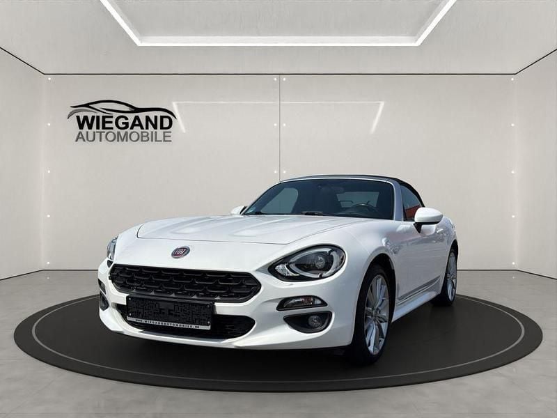 Weiß Gebraucht 2016 Fiat 124 Spider Lusso Cabrio | 14.990 € (Fairer Preis) - Bild 1/4