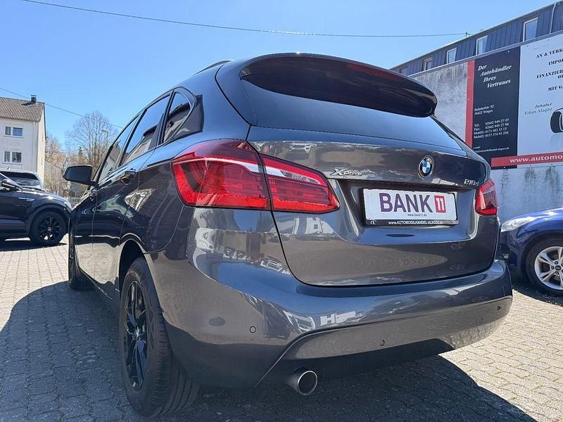 Gebraucht BMW 218 Advantage 150 PS (110 kW) 2018 Grau Kombi