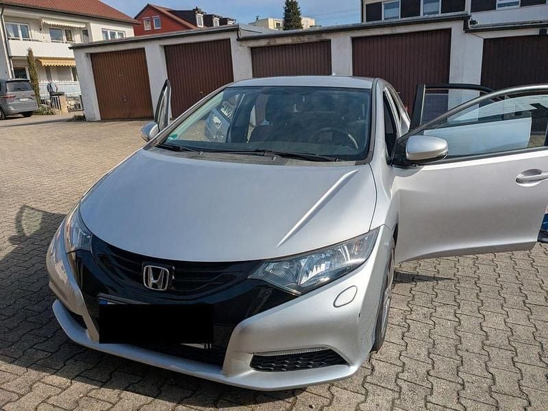 Gebraucht Honda Civic 141 PS (103 kW) 2015 Silber Limousine