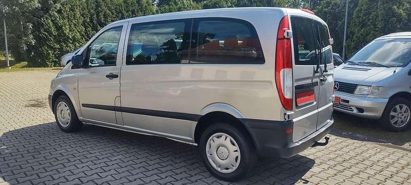 Gebraucht Mercedes Vito 150 PS (110 kW) 2009 Silber Van