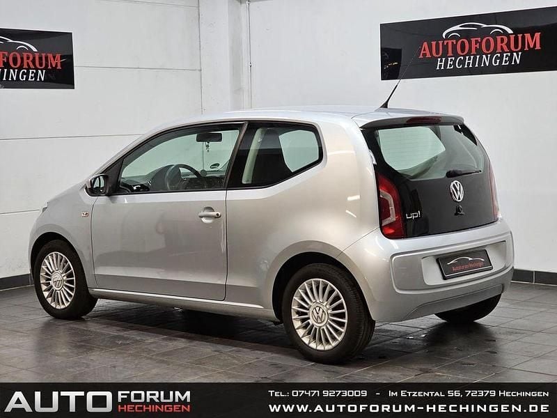 Gebraucht VW up! Move 60 PS (44 kW) 2012 Light silver Kleinwagen