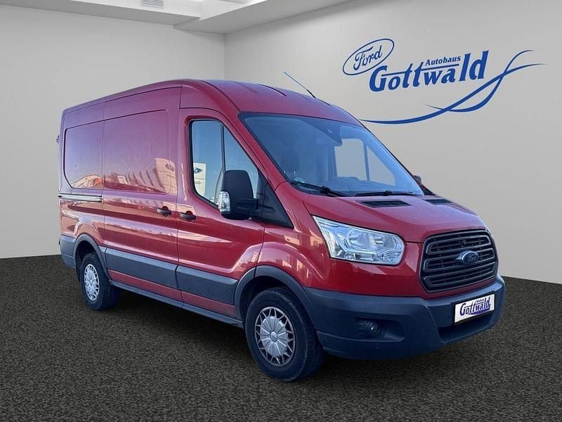 Gebraucht Ford Transit Trend 125 PS (91 kW) 2015 Rot Limousine