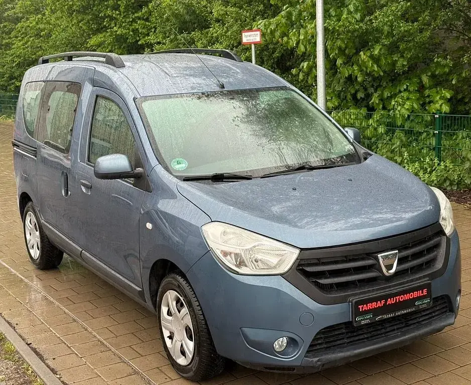 Gebraucht Dacia Dokker Lauréate 116 PS (85 kW) 2015 Blau Van / Kleinbus