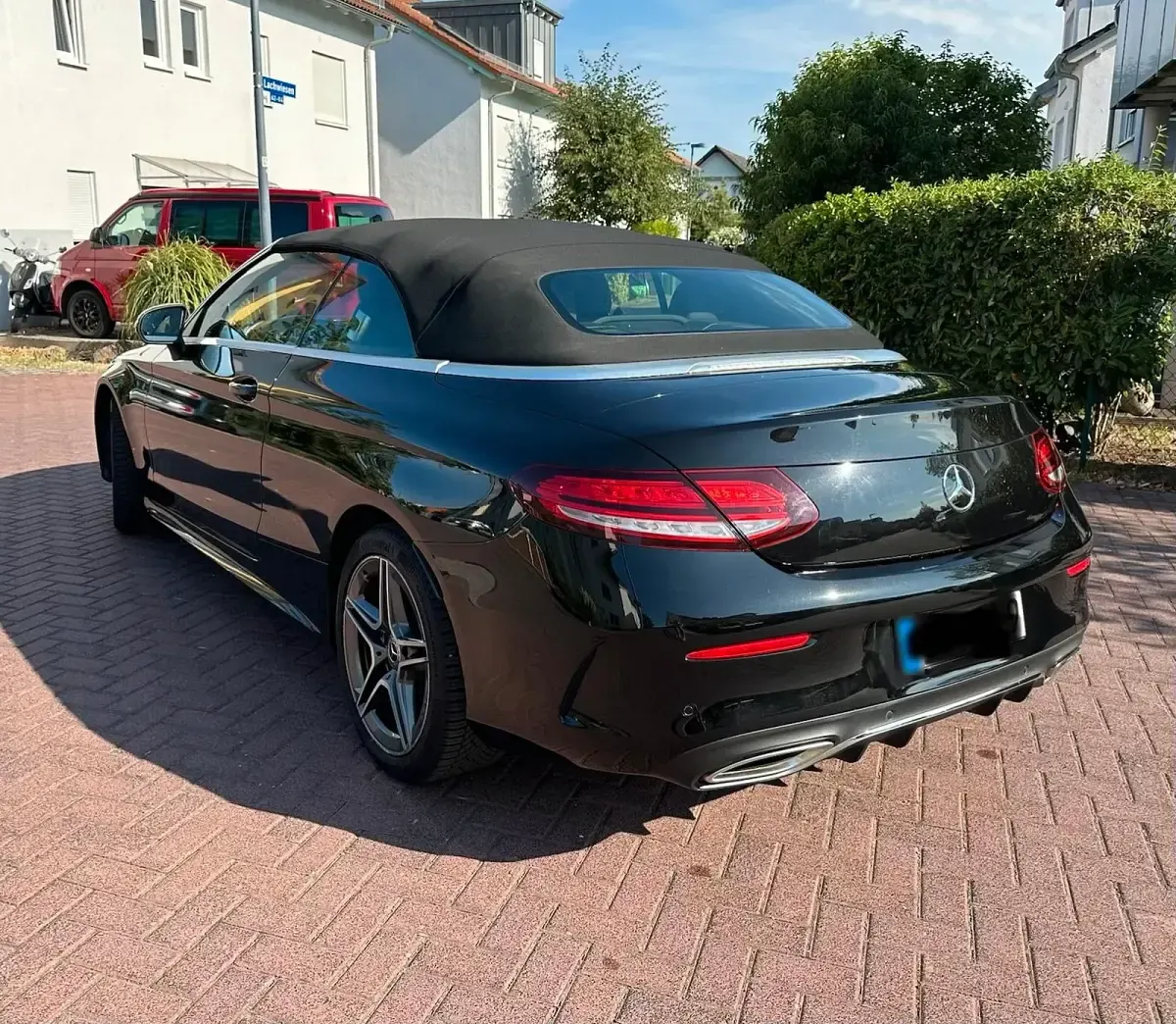 Gebraucht Mercedes C180 AMG line 156 PS (114 kW) 2019 Schwarz Cabrio