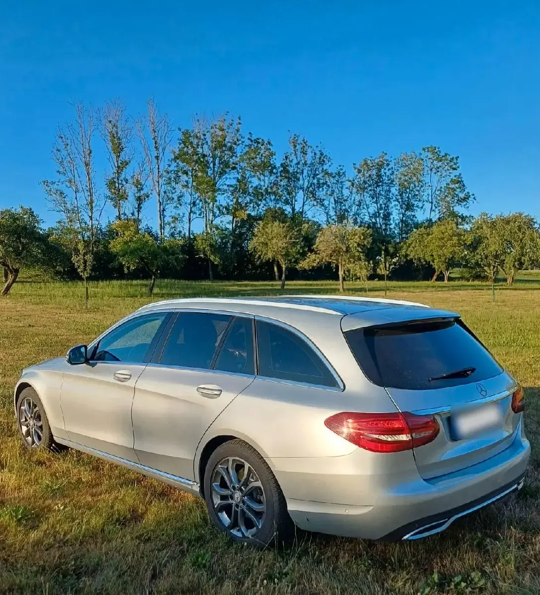 Gebraucht Mercedes C180 Avantgarde 156 PS (114 kW) 2016 Grau Limousine