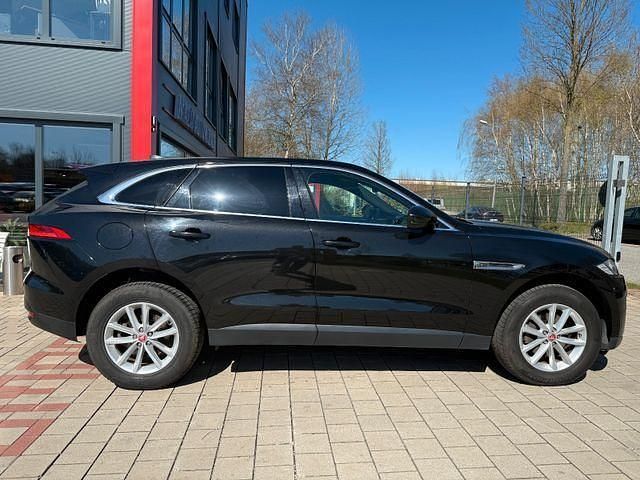 Gebraucht Jaguar F-Pace Prestige 179 PS (131 kW) 2019 Schwarz SUV