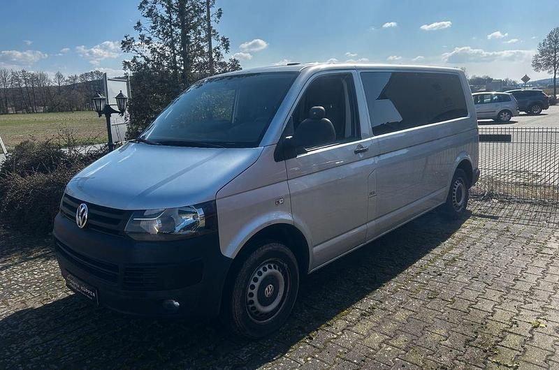 Gebraucht VW Transporter 140 PS (102 kW) 2015 Silber Van