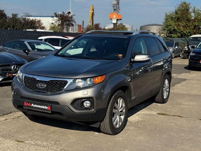 Braun Gebraucht 2011 Kia Sorento Vision SUV | 11.000 € (Fairer Preis) - Bild 1/4
