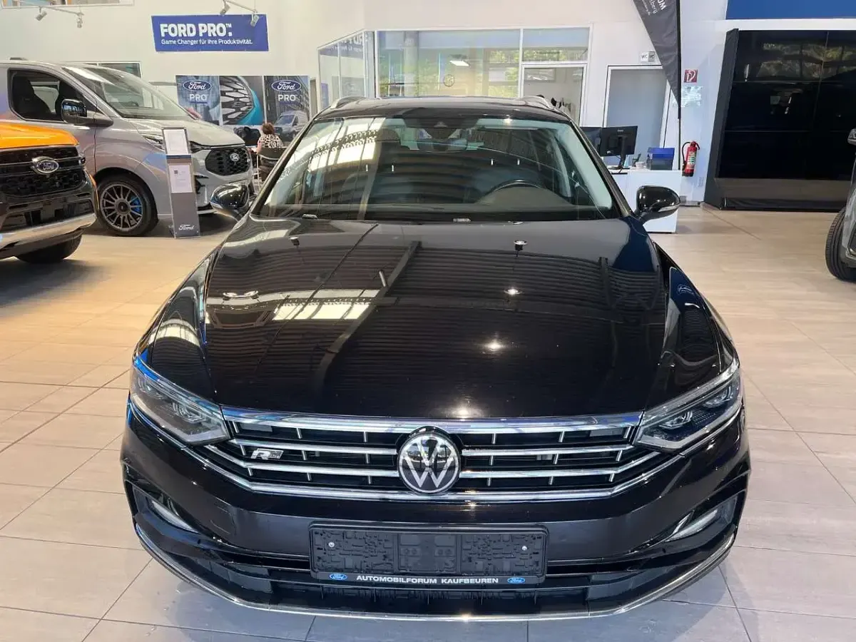 Gebraucht VW Passat R-line 190 PS (139 kW) 2020 Schwarz Kombi