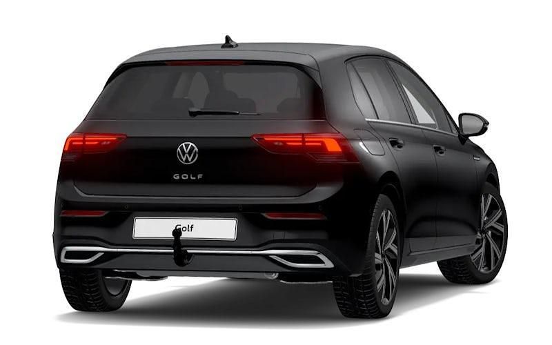 Gebraucht VW Golf VIII Style 190 PS (139 kW) 2022 Deep black perleffekt Limousine