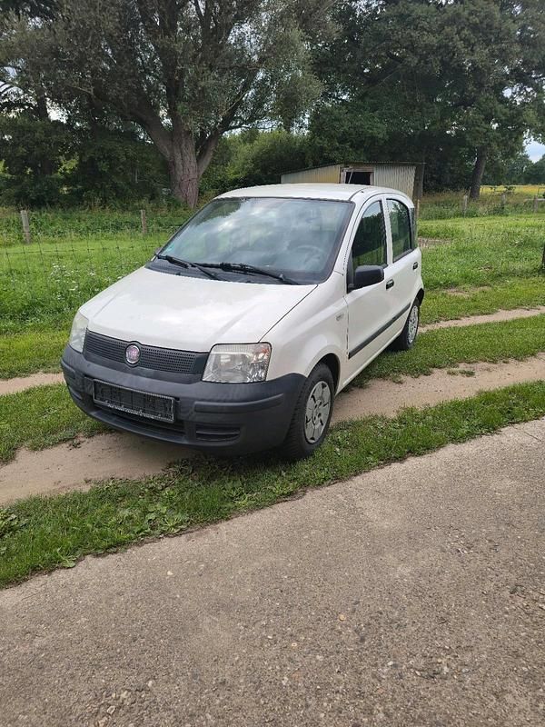 Weiß Gebraucht 2008 Fiat Panda Kleinwagen | 1.900 € - Bild 1/4