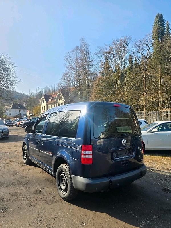 Gebraucht VW Caddy 108 PS (79 kW) 2012 Blau Van / Kleinbus