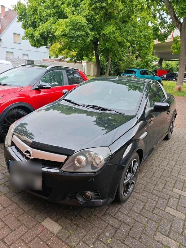 Schwarz Gebraucht 2004 Opel Tigra Cabrio | 1.050 € (Guter Preis) - Bild 1/4