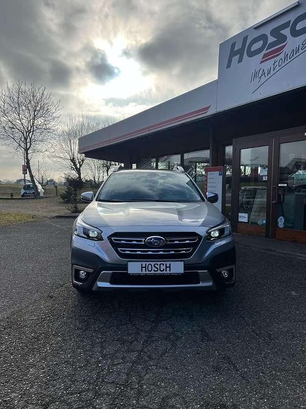 Neu Subaru Outback Platinum 169 PS (124 kW) 2025 Silber SUV
