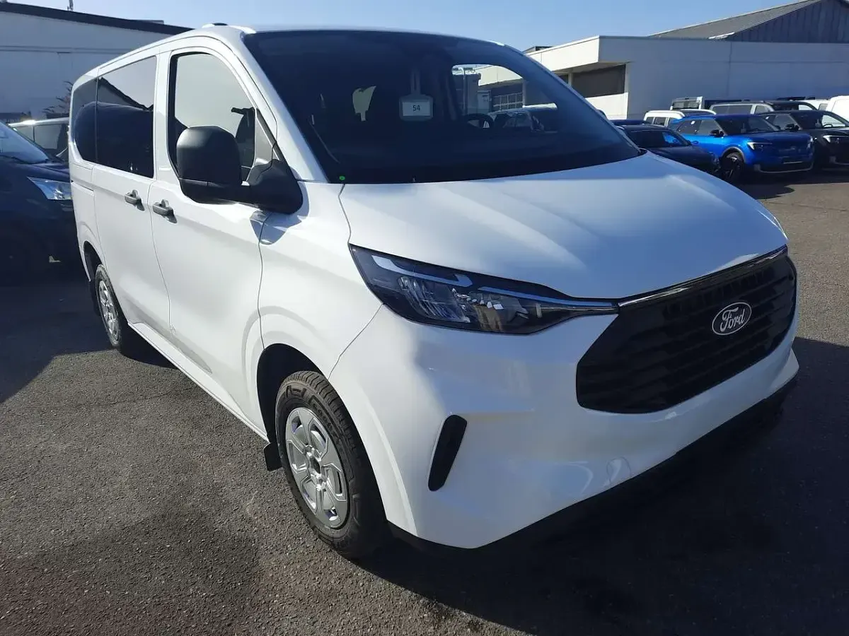 Neu Ford Transit Custom Trend 136 PS (100 kW) 2026 Weiß Kombi