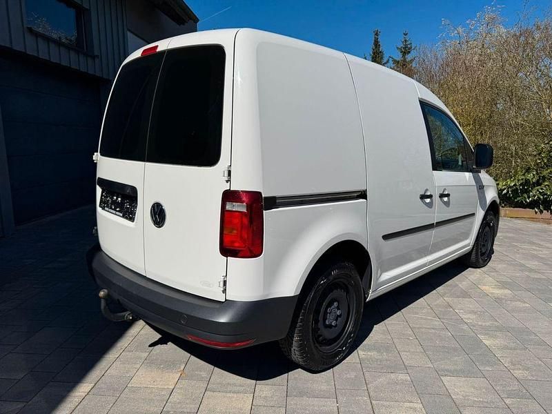 Gebraucht VW Caddy 102 PS (75 kW) 2016 Weiß Van / Kleinbus